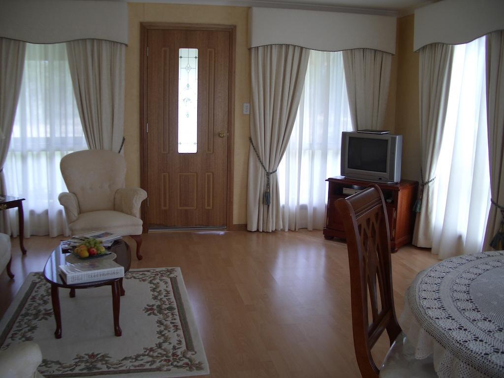 Carolynnes Cottages Naracoorte Room photo